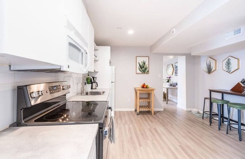 Lower Avenues House | Pet Friendly Suite-❤️Downtown!