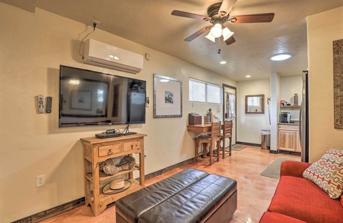 Tucson Cottage | Pet-Friendly Tucson Casita: Shared Hot Tub & Porch