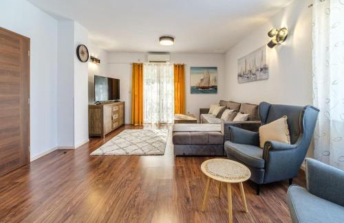 Sutivan Apartment | Peters apartment