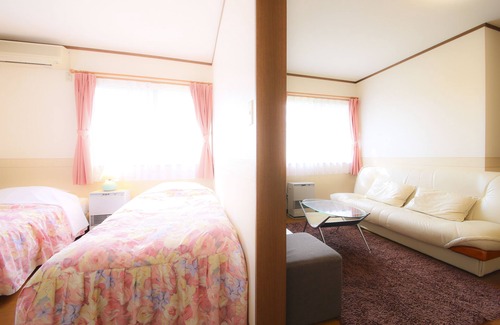 Hakuba House | Petit Hotel Anise Garden