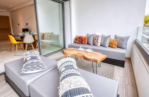 Swiss City Apartment | Petit Palace - splendid T3 - city center - 6PX