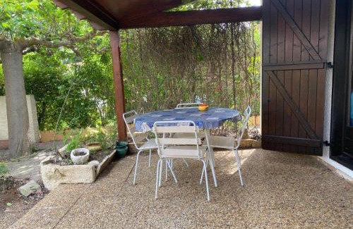 Vendres House | Petit pavillon pour 6 personnes dans une résidence avec piscine