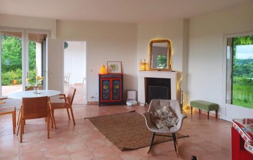 Bossugan House | Petit Vaure