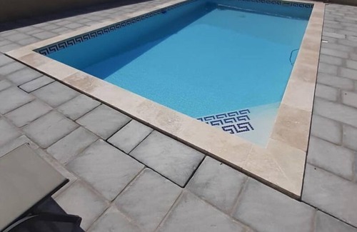 Theziers House | Petite Maison en Campagne Gardoise