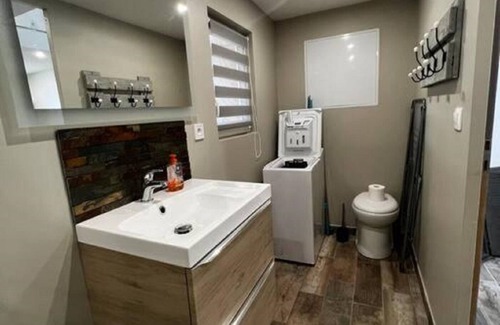 Fultot House | Petite Maison Indépendante de 40 m² sur 2 Niveaux