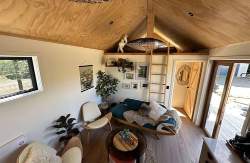 Lake Hawea House | Petite Perfection tiny house at Lake Hawea