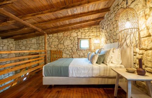 Afytos Hotel | Petrino Eco Village