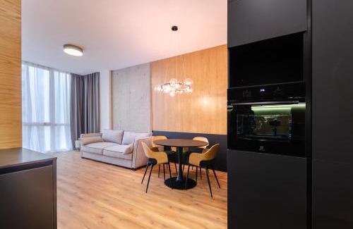 Afanasivsʹkyy Yar Apartment | Petrovdom Apartments 9-223 in RC Yaroslaviv Grad, Bulvarno-Kudriavska 17