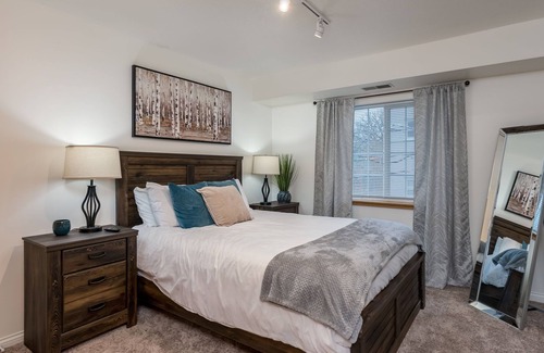 Whittier Apartment | Pets Welcome🐶King Bed🐶Fast WiFi🐶Keurig+Coffee🐶W/D