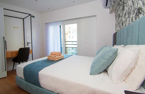 Ampelokipoi Apartment | Phaedrus Living Modern Kriel Suites 203