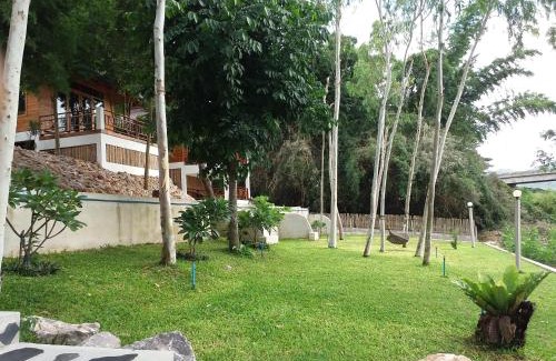 Tha Khoei Hotel | Phanya Chaley Suanphueng
