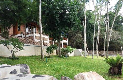 Tha Khoei Hotel | Phanya Chaley Suanphueng