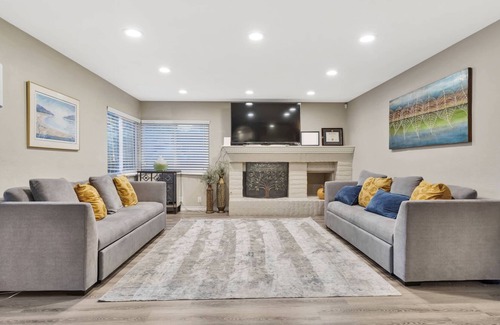 Valle Lindo House | Phillips Ranch Retreat!