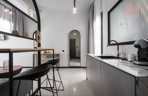 Thessaloniki City Centre Apartment | Phìlus Nilie Hospitality MGMT