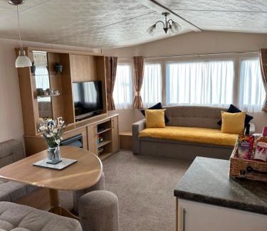 Porthcawl Resort | Phoenix caravan hire, Trecco bay