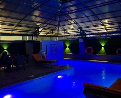Abuja Ski Chalet | phoenix home