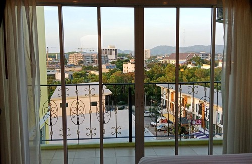 Talat Nuea Hotel | Phuket Chinoinn Hotel