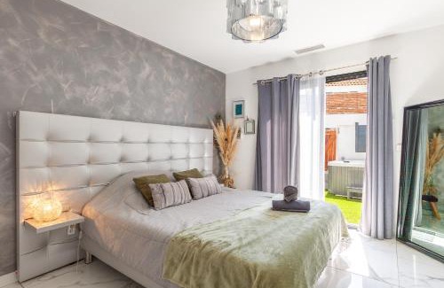 Peypin Bed & Breakfast | Phuket