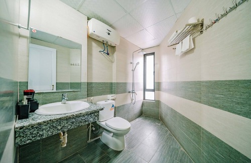 Cat Hai Hotel | Phuong Dong Hotel