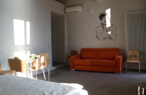 Roman Quarter Apartment | Piazza Castello Suite