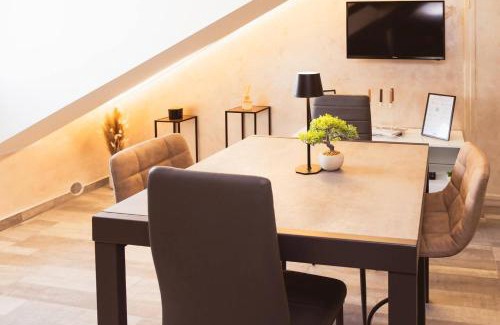 Historic Centre Apartment | Piazza Vittorio Luxury View