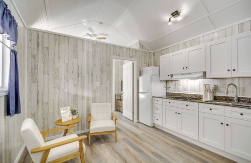 Picayune Cottage | Picayune Tiny Home Rental ~ 11 Mi to Space Center!