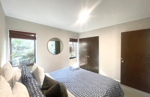 Kapiti Island Apartment | Piccolo Paradiso