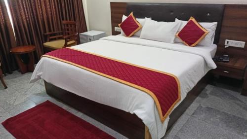Srikakulam Hotel | Picket And Bhaskar Hotels Pvt Ltd