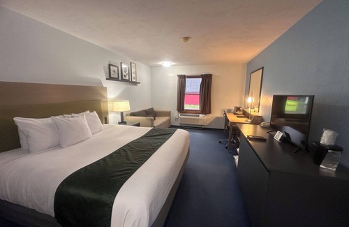 Munising Hotel | Pictured Rocks Inn & Suites