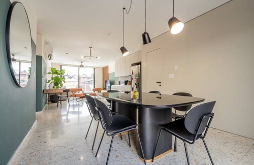 Santa Ana Apartment | Picturesque 2BR in Casco Antiguo