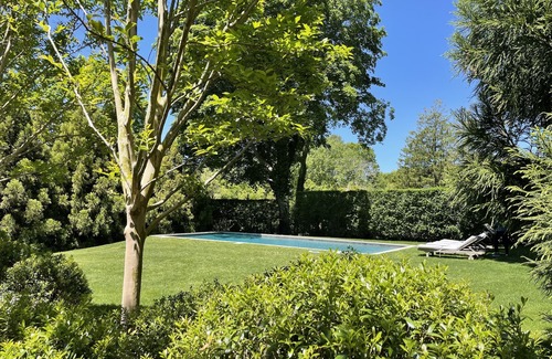Sag Harbor Cottage | Picturesque Sag Harbor Cottage w/Salt Water Pool