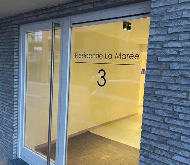 Blankenberge Apartment | Pierside B, cosy en zeezicht dichtbij Brugge