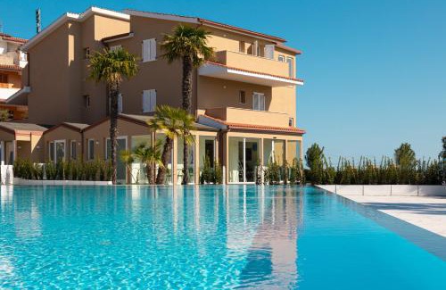 Marcelli Hotel | Pietra Bianca Hotel