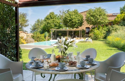 Lustignano Villa | PIEVE DI SAN GIOVANNI 10, Emma Villas