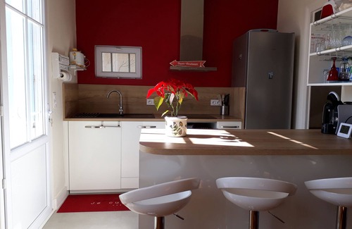 Pontaillac Villa | PIGEONNIER BEACH 5 'ON FOOT; BEACH DE PONTAILLAC 8 'all on foot