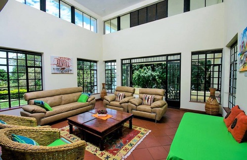 Bondo House | Pikidi Gardens