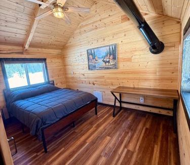 Silver Gate House | Pilot Peak Cabin