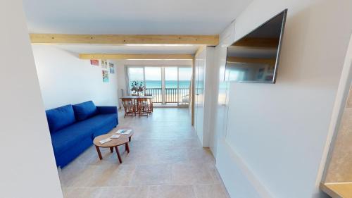 Port Grimaud Apartment | Pin laricio