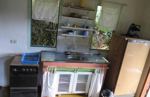 Goncalves Ski Chalet | Pindorama Site: Chalet with beautiful view.