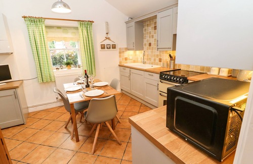 Appleby-in-Westmorland Cottage | PINE COTTAGE, family friendly in Appleby-In-Westmorland