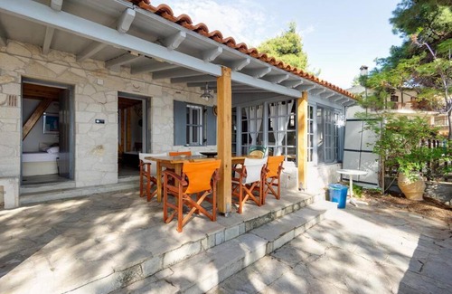 Kassandra House | Pine Cove House