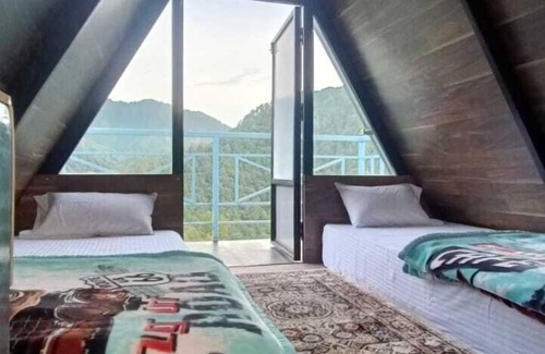 Naina Range Hotel | Pine Croft Aroma