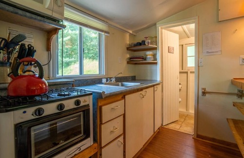 Gravenhurst Cottage | Pine Lake: 1-Bedroom Cottage #1 "White Pine"