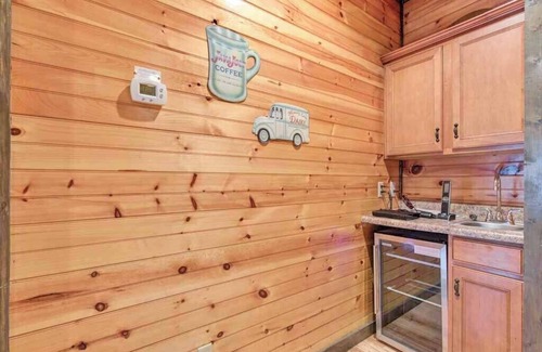 Hemlock Hills Cabin | Pine Tree Lodge
