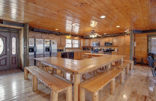 Hemlock Hills Cabin | Pine Tree Lodge