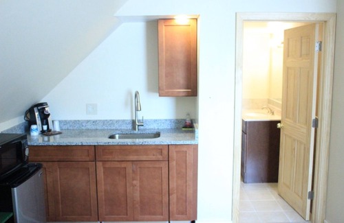 Old Orchard Beach Hotel | Pine View Lodge
