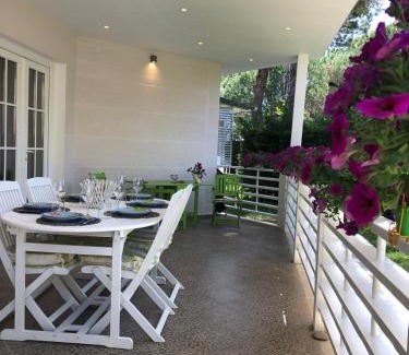 Ishem Apartment | Pines House