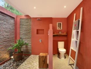 Gili Trawangan Hotel | PinkCoco Gili Trawangan - Constant Surprises - for Cool Adults Only