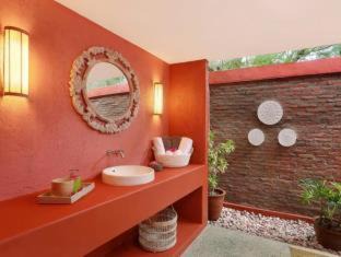 Gili Trawangan Hotel | PinkCoco Gili Trawangan - Constant Surprises - for Cool Adults Only