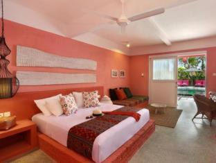 Gili Trawangan Hotel | PinkCoco Gili Trawangan - Constant Surprises - for Cool Adults Only